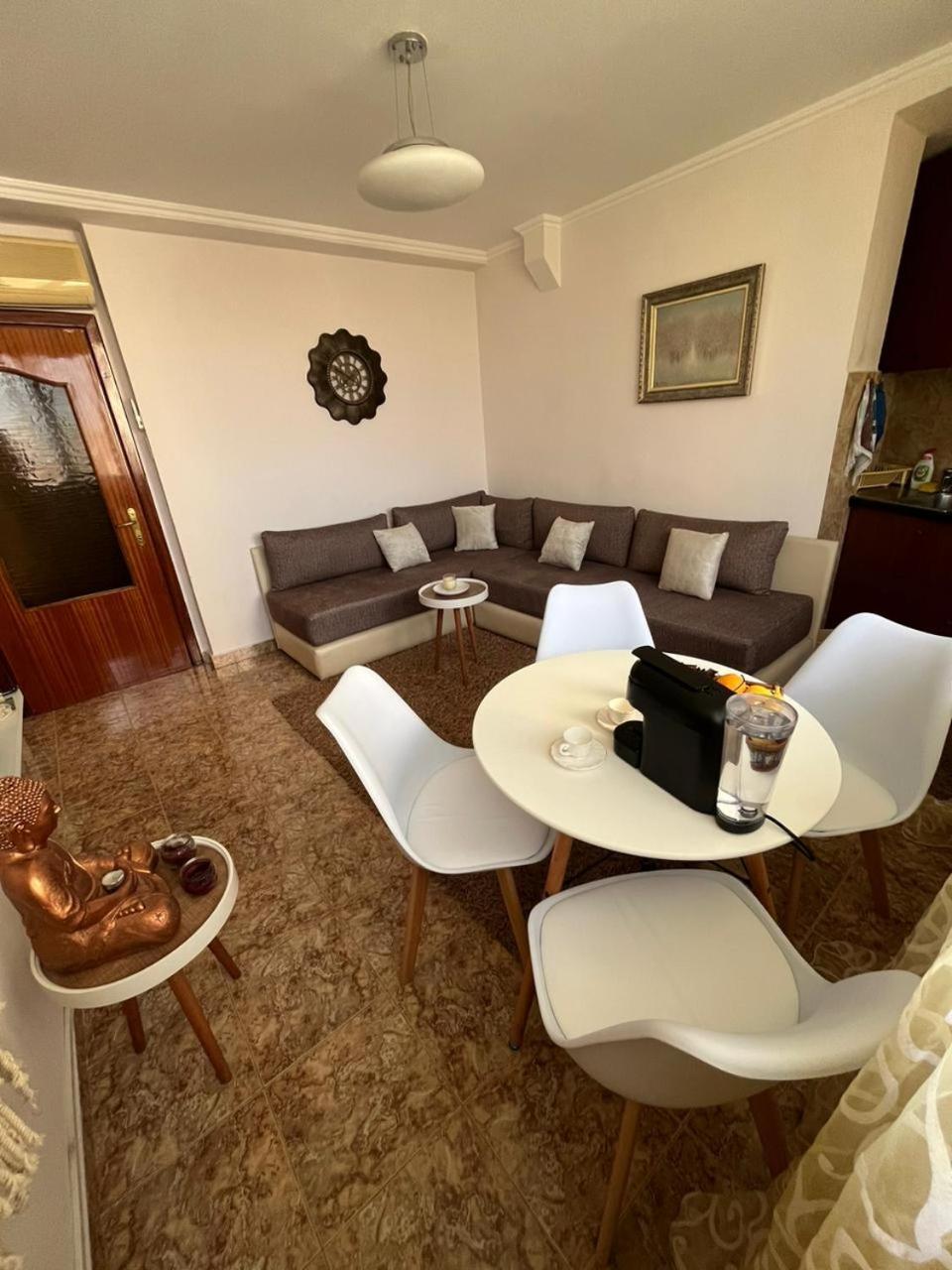 Tirana Center Tourist Apartment Exterior photo